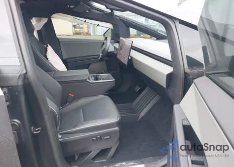 2024 Tesla Cybertruck All-Wheel Drive z USA, uszkodzony, nr VIN 7G2CEHED0RA043898